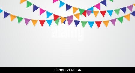 Colorful Triangle Hanging Flags Garlands su sfondo bianco. Elementi decorativi per feste di compleanno, feste, vacanze isolate. Illustrazione Vettoriale