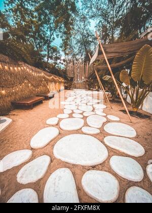 Rilassatevi sulla spiaggia di Jomtien, Pattaya, Chonburi, Thailandia Foto Stock