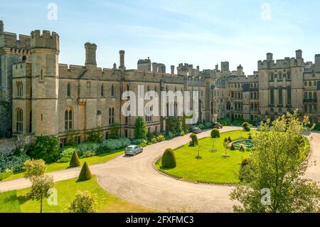 Cortile del Castello di Arundel e Arundel, Sussex, Inghilterra Foto Stock