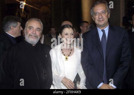 Foto Repertorio, Italia. 27 maggio 2021. FRACCI GELMETTI VELTRONI (ROMA - 2002-10-20, Daloiso/GIACOMINOFOTO) ps la foto può essere utilizzata nel rispetto del contesto in cui è stata scattata, E senza l'intento diffamatorio del decoro delle persone rappresentate (Photo Repertoire - 2021-05-27, Daloiso/GIACOMINOFOTO) p.s. la foto e' utilizzabile nel messaggio del contenuto in cui e' stata tratta, e senza intenzione di diffondere il decoro delle persone presentate Agency/Alamy Independent Photo Agency Foto Stock