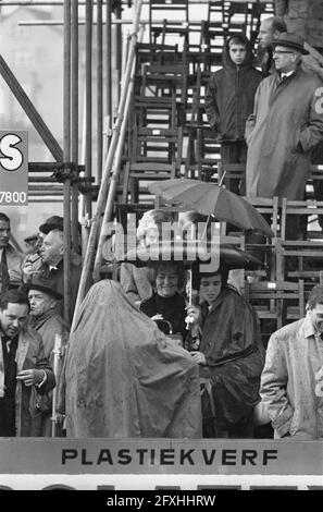 Campionati del mondo in bicicletta a Ronse. Pro. Pubblico in tribuna, 11 agosto 1963, sport, corse in bicicletta, I Paesi Bassi, foto agenzia stampa del XX secolo, notizie da ricordare, documentario, fotografia storica 1945-1990, storie visive, Storia umana del XX secolo, che cattura momenti nel tempo Foto Stock