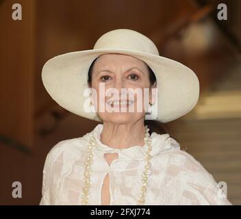 Milano, Italia. 07 luglio 2017. Milano, archivio Italia Carla Fracci nella foto: Carla Fracci in Laura Biagiotti dress Credit: Agenzia fotografica indipendente/Alamy Live News Foto Stock