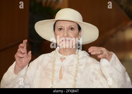 Milano, Italia. 07 luglio 2017. Milano, archivio Italia Carla Fracci nella foto: Carla Fracci in Laura Biagiotti dress Credit: Agenzia fotografica indipendente/Alamy Live News Foto Stock