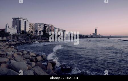 Paesaggio urbano della città di Limassol sull isola di Cipro Foto Stock