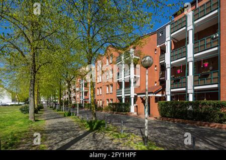 Germania, Oberhausen, Alt-Oberhausen, zona della Ruhr, basso Reno, Renania, Renania Settentrionale-Vestfalia, NRW, area di sviluppo presso l'ex Suedmarkt, edifici residenziali a Gutenbergstrasse, case plurifamili Foto Stock