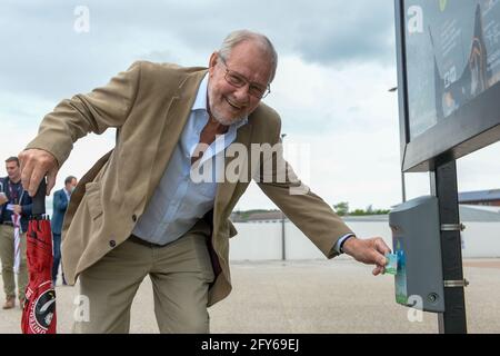 Ex ministro dello Sport, Richard Caborn lancia Beat The Street al Sheffield olympic Legacy Park, ex sede del Don Valley Stadium Foto Stock