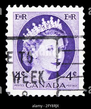 MOSCA, RUSSIA - 23 SETTEMBRE 2019: Francobollo stampato in Canada mostra la Regina Elisabetta II, Wilding Ritratto serie, circa 1954 Foto Stock