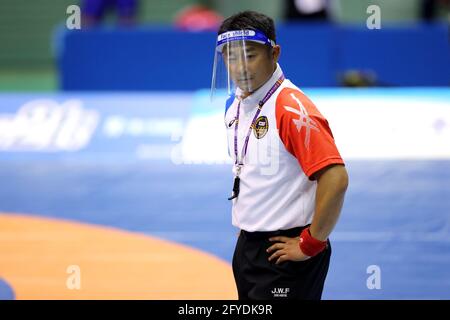 Palestra del Parco Olimpico di Komazawa, Tokyo, Giappone. 27 maggio 2021. Arbitro, 27 MAGGIO 2021 - Wrestling : Meiji Cup All Japan Selection Championship al Komazawa Olympic Park Gymnasium, Tokyo, Giappone. Credit: Naoki Nishimura/AFLO SPORT/Alamy Live News Foto Stock