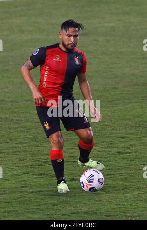 Lima, Perù. 27 maggio 2021. Joel Sanchez durante una partita tra Melgar (PER) vs Metropolitanos FC (VEN) giocato al Monumental U Stadium, a Lima, Perù. Partita valida per il Gruppo D, sesto round della tappa di gruppo di CONMEBOL Sulamericana 2021. Credit: Ricardo Moreira/FotoArena/Alamy Live News Foto Stock