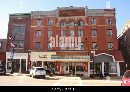 Van Wert, OH, Stati Uniti. Lo storico Hotel Marsh (inaugurato nel 1915), oggi è stato utilizzato come luogo di ritrovo. Foto Stock