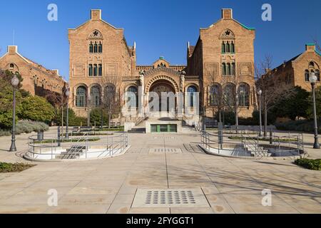 Edificio del convento presso l'ospedale Sant Pau di Barcellona, Spagna. Foto Stock