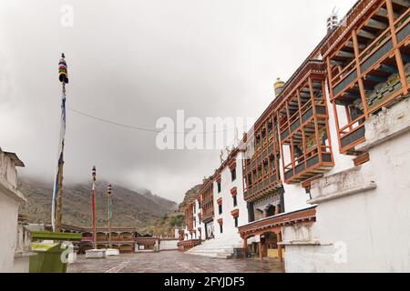 Monastero di Hemis con vista laterale, Leh, Ladakh, Jammu e Kashmir, India Foto Stock