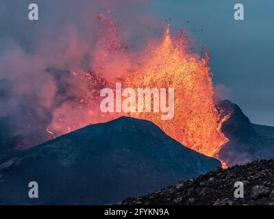 Vulcano, eruzione Geldingardalur, Fagradalsfjall, Islanda, preso il 22 maggio 2021 Foto Stock