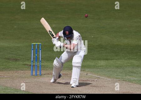 CHESTER LE STREET, REGNO UNITO. 28 MAGGIO, la battuta Michael Pepper dell'Essex durante la partita del campionato LV= County Championship tra il Durham County Cricket Club e l'Essex a Emirates Riverside, Chester le Street venerdì 28 maggio 2021. (Credit: Mark Fletcher | MI News) Credit: MI News & Sport /Alamy Live News Foto Stock