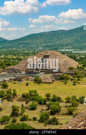 La Piramide della Luna, Teotihuacan, Messico Foto Stock