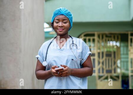 Medico felice Foto Stock