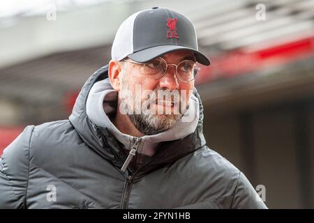 LIVERPOOL, INGHILTERRA - MAGGIO 23: Jurgen Klopp durante la partita della Premier League tra Liverpool e Crystal Palace ad Anfield il 23 Maggio 2021 a Liverpool Foto Stock