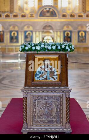 Interno della Chiesa di San Sava, chiesa ortodossa serba a Belgrado, Serbia il 29 maggio 2021 Foto Stock