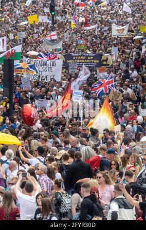 29 maggio 2021. Londra, Regno Unito. Foto di Ray Tang. I manifestanti anti anti anti anti anti-vaccinazione e anti-blocco prendono parte a una manifestazione organizzata nel centro di Londra. Foto Stock
