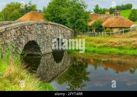 The Bridge, Hobbiton, Matamata, Nuova Zelanda Foto Stock