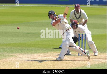 30 maggio 2021. Londra, UK. Come Surrey prendere Gloucestershire nel campionato della contea al Kia Oval, giorno quattro. David Rowe/Alamy Live News Foto Stock