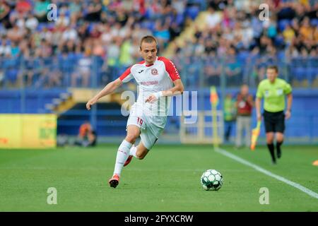 Kharkiv, Ucraina - 29 maggio 2021: La partita di calcio della PFL Ucraina FC Metal vs Krivbass Foto Stock