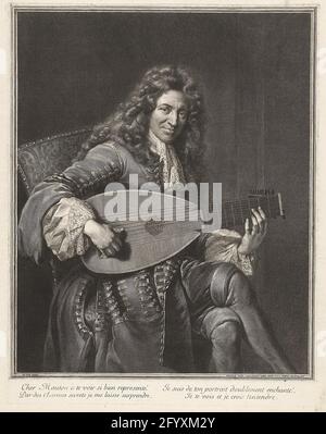 Ritratto di Charles Mouton. Il luit player e compositore francese Charles Mouton (ca. 1626-1710), seduto con le gambe tra loro mostrate mentre si gioca il liuto. Sotto il ritratto un francese fresco in quattro regole. Foto Stock