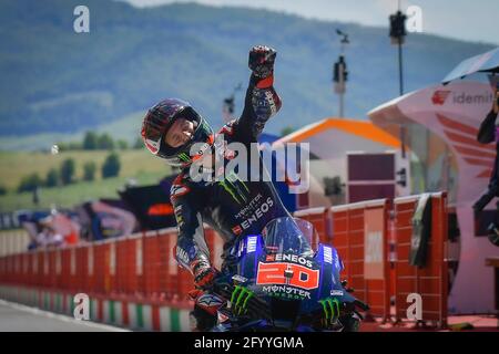 Mugello, Italia. 30 maggio 2021. Gare al Gran Premio d'Italia del MotoGP Oakley sul circuito del Mugello, Francia 30 maggio 2021 nella foto: Quartararo Carreras del Gran Premio Oakley de MotoGP de Italia en el circuito de Mugello, Francia 30 de Mayo de 2021 POOL/ MotoGP.com/Cordon le immagini per la stampa saranno esclusivamente editoriali. Credito obbligatorio: © motogp.com credito: CORDON PRESS/Alamy Live News Foto Stock