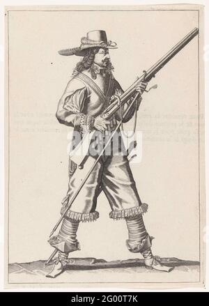 Soldato che mette il suo irecuter sotto il suo musket, circa 1645. Un soldato, a tutta lunghezza, a destra, che tiene un musket (un certo tipo di arma da fuoco) con la mano destra orientata, mentre tiene un Furket (forcella di musket) sotto il set di corso, circa 1645. Stampato sul retro con testo in francese. Libero di targa 11 nelle istruzioni per la manipolazione del musket nell'opera d'armi di J. de Gheyn. Le Verruche intorno al 1600. Foto Stock