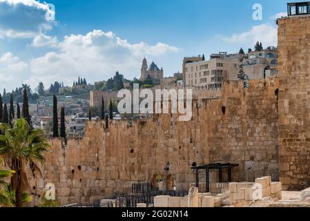 Città vecchia di Gerusalemme skyline e antica fortezza, Gerusalemme, Israele. Foto Stock