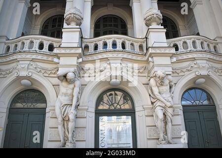 Teatro Nazionale lettone riga, primo piano d'ingresso, architettura art nouveau Foto Stock