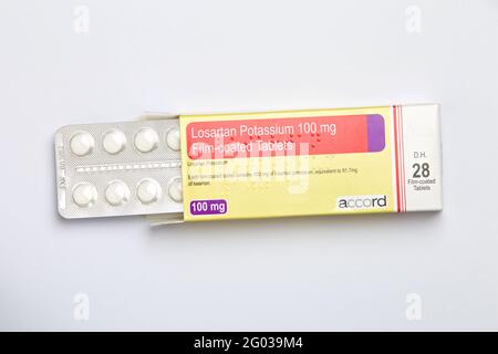 Ipertensione (pressione alta) farmaco Losartan potassio 100mg Foto Stock