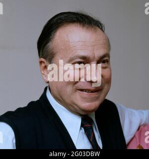 HENRYK SZERYNG, violinista polnisch-mexikanischer, Komponist, Ritratto circa 1978. Henryk Szeryng, violinista e compositore polacco-messicano, ritratto del 1978 circa. Foto Stock