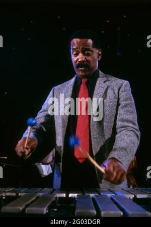 Bobby Hutcherson, americanischer vibrafonist des Modern Jazz, Auftritt beim Jazz Fest Berlin, Philharmonie, 1986. Bobby Hutcherson, violaphone americano del jazz moderno, esibizione al Jazz Fest di Berlino, Philharmonie, 1986. Foto Stock