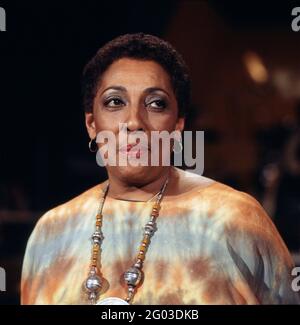 Carmen McRae, americanische Jazz-Sängerin, als Gast in der ARD, Stars im Studio, 1978. Carmen McRae, cantante jazz americano, ospite di ARD TV, Stars in the Studio, 1978. Foto Stock
