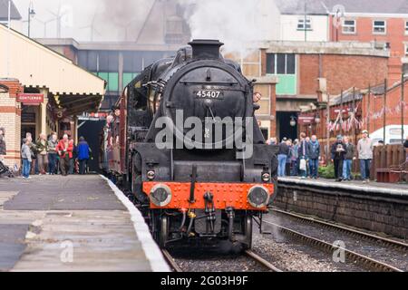 Un treno a vapore sulla East Lancs Railway Foto Stock