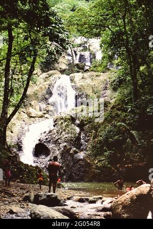 Novanta Trinidad e Tobago - le Cascate Argyle, vicino al centro dell'isola (Tobago) ca. 1996 Foto Stock