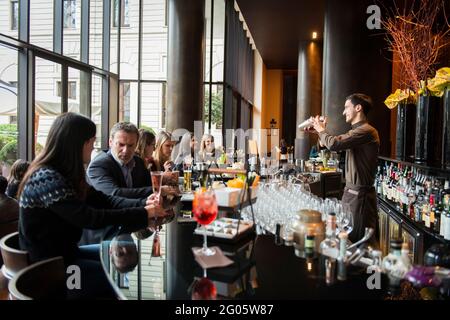 Bulgari hotel discount milano bar orari