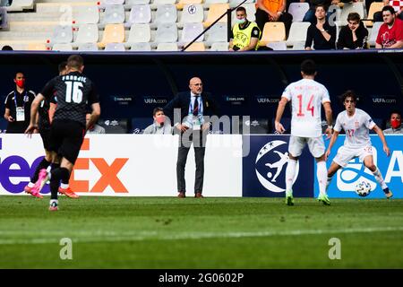 MARIBOR, SLOVENIA - MAGGIO 31: Luis de la Fuente capo allenatore della Spagna durante la quarta finale del Campionato europeo UEFA Under-21 2021 tra Spagna e Croazia allo Stadion Ljudski vrt il 31 maggio 2021 a Maribor, Slovenia. (Foto di Grega Valancic/MB Media) Foto Stock