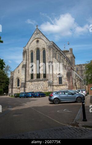 Romsey, Hampshire, Inghilterra, Regno Unito. 2021. Abbazia di Romsey la più grande chiesa parrocchiale della contea di Hampshire, Regno Unito Foto Stock