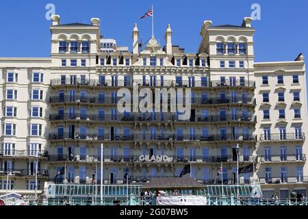 Londra, Regno Unito. 1 giugno 2021. Vista esterna dell'hotel Grand Brighton, a Brighton, sulla costa meridionale dell'Inghilterra. Credit: Dinendra Haria/SOPA Images/ZUMA Wire/Alamy Live News Foto Stock