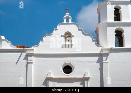 Misión San Luis Rey, una missione coloniale spagnola del XVIII secolo ad Oceanside, California, USA Foto Stock