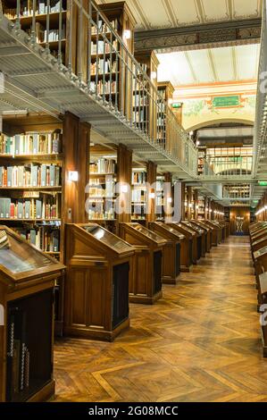 FRANCIA. PARIGI (2° DISTRETTO). BIBLIOTECA NAZIONALE DI FRANCIA (BNF). SITO RICHELIEU. GALERIE AUGUSTE RONDEL (2016. SPAZI RINNOVATI DA VIRGINIE BREGAL E. Foto Stock