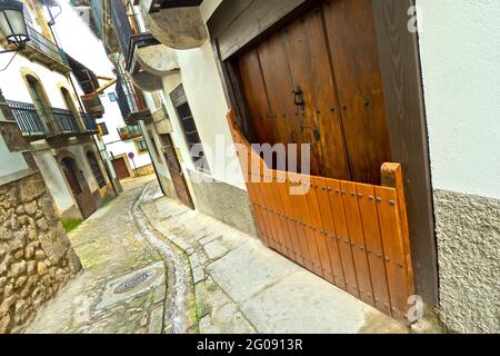 Batipuerta,tradizionale porta, Candelario, Ruta de la Plata, Salamanca, Castilla y León, Spagna, Europa. Foto Stock