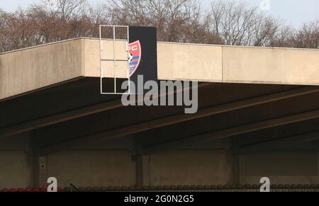 Uerdingen, Germania. 6 gennaio 2015. Firo Fuvuball, football, 01/06/2015 Regional League KFC Uerdingen Krefeld Stadium Tribvºne Grotenburg Kampfbahn Logo Credit: dpa/Alamy Live News Foto Stock