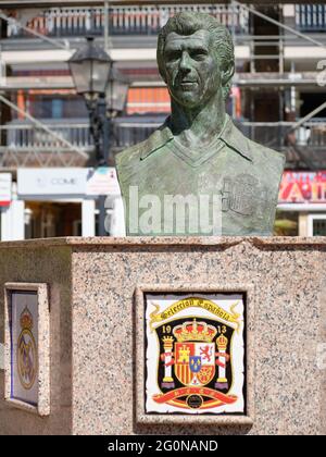 Monumento del calciatore spagnolo Juanito a Fuengirola, Malaga, Spagna. Foto Stock