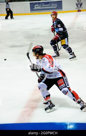 FRANCIA, HAUTE-SAVOIE (74) MEGEVE, PARTITA DI HOCKEY MONT-BLANC BORDEAUX Foto Stock