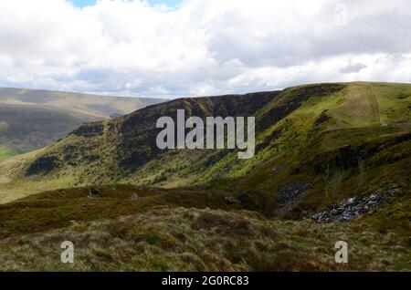 Craig Cerrig Gleisiad Fan Frynych National Nature Reserve formata da azione glaciale durante l'ultima era glaciale Brecon Beacons National Park Powys Wales Foto Stock