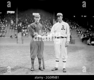 Johnny Evers, Boston Braves & Eddie Plank, Philadelphia Atheletics, World Series 1914. Foto Stock