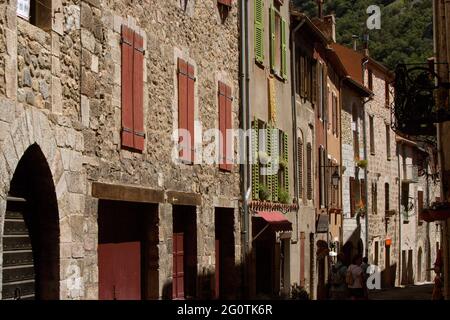 FRANCIA. PIRENEI ORIENTALI (66) CONFLENT REGIONE. VILLEFRANCHE-DE-CONFLENT VILLAGGIO È UNO DEI 14 SITI DAL LAVORO DI VAUBAN PER LA CLASSIFICA MONDIALE A U Foto Stock